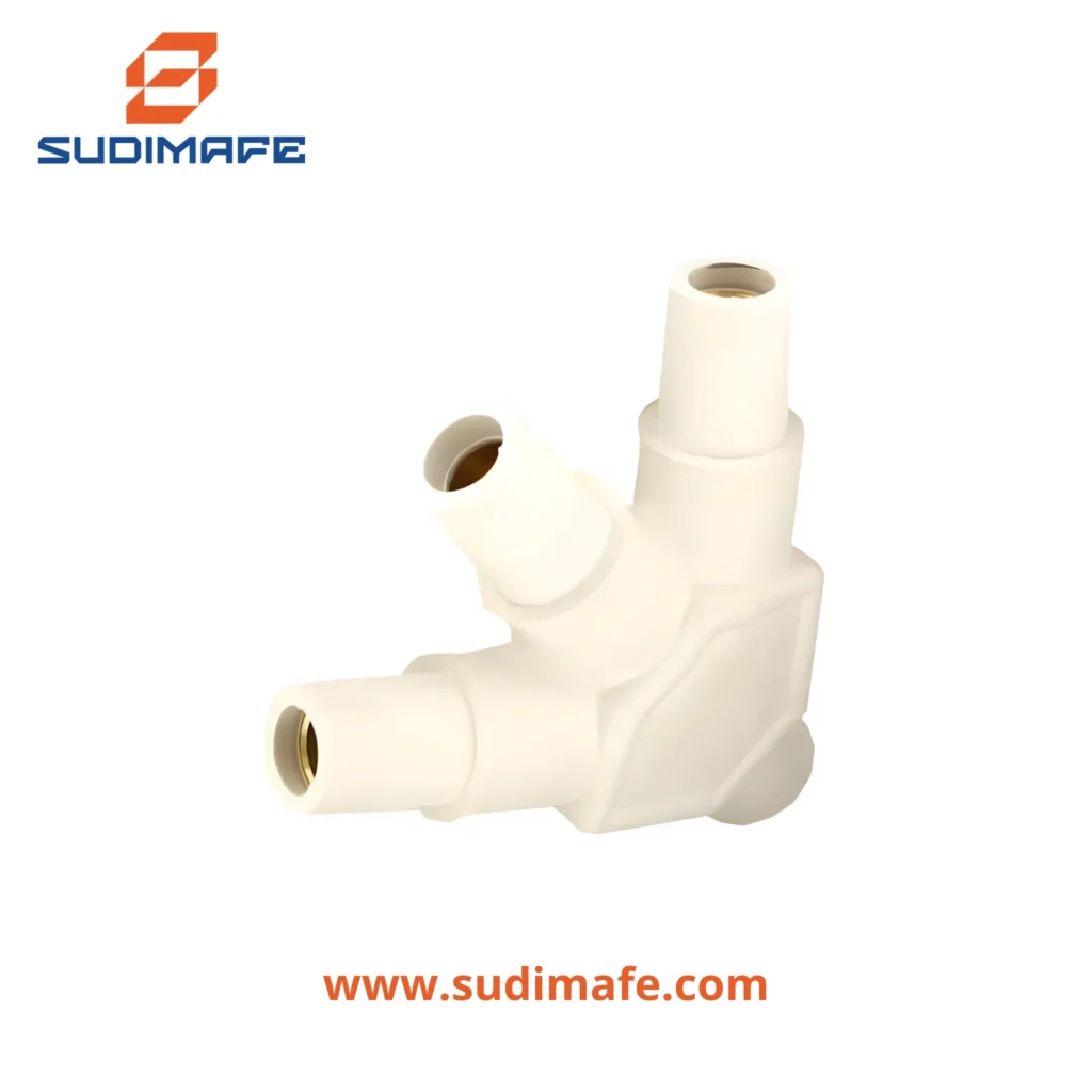 Enchufe múltiple CAM Lock Leviton 400A 600V blanco con 1 conexión macho y 3 conexiones hembra