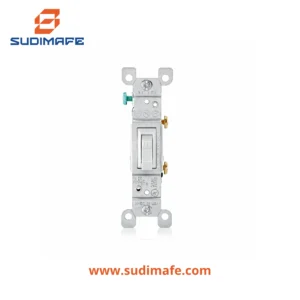 Interruptor unipolar simple Leviton 15A 120V blanco con conexión a tierra