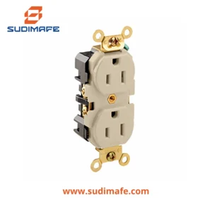 Toma Doble Empotrable Grado Industrial Leviton 2x15A 125V Marfil
