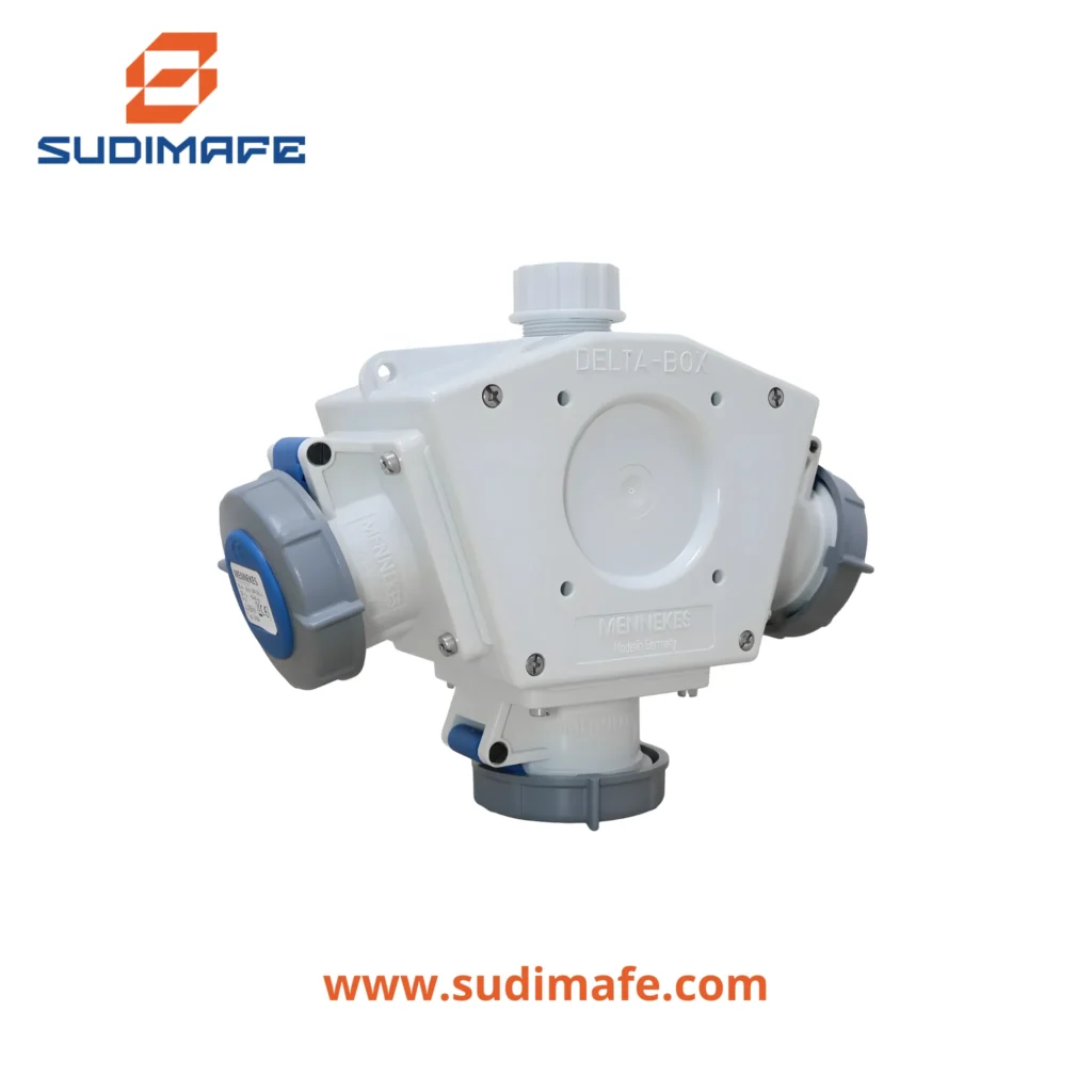 Toma triple aérea 16A Mennekes Delta Box 2P+T 250V azul 6H IP67.