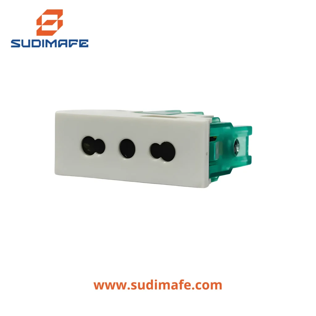 Toma 3 en línea bipaso Cambre 10/16A 250V blanco con protección