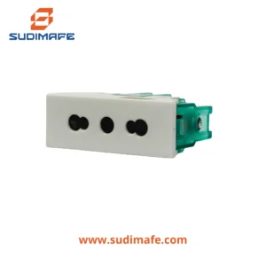 Toma 3 en línea bipaso Cambre 10/16A 250V blanco con protección